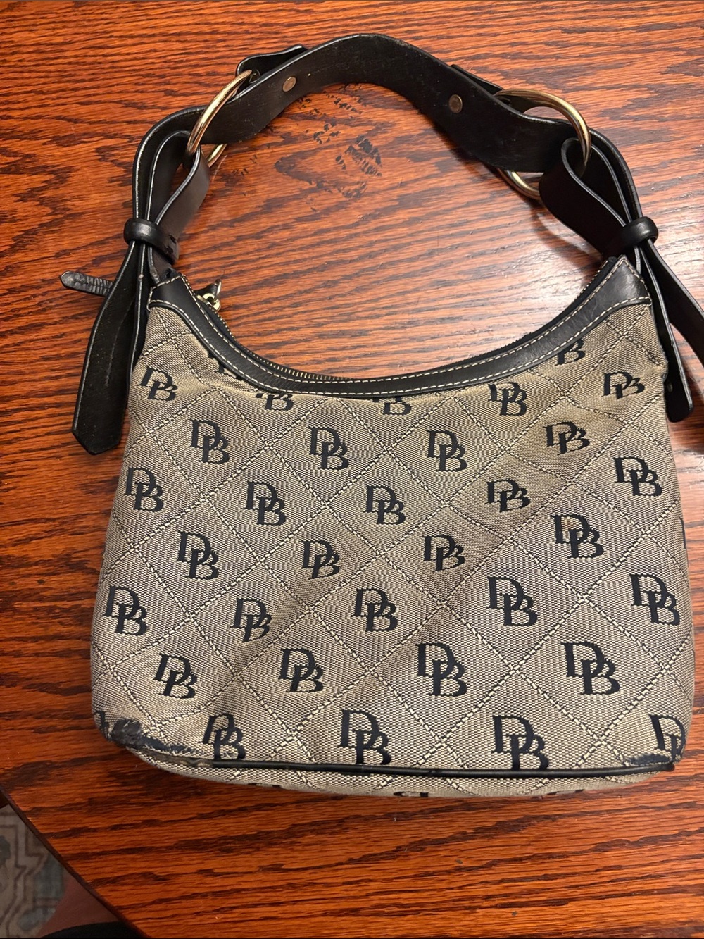 Dooney & Bourke vintage Pattern Quilted Shoulder Bag in Beige and Black